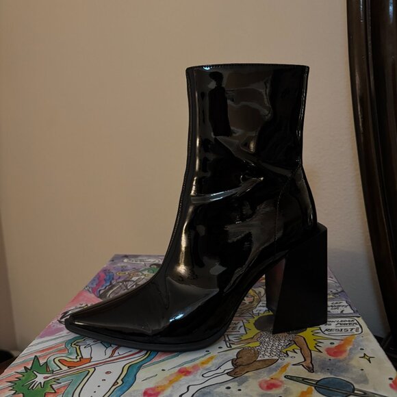 Jeffrey Campbell LA-SIREN PATENT Boots - NEW WITH BOX - Picture 6 of 13